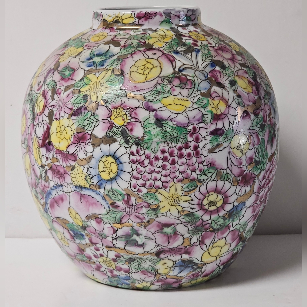 Vintage Early 1900s "Millefleurs" Large 9" Porcelain Chinese Vase